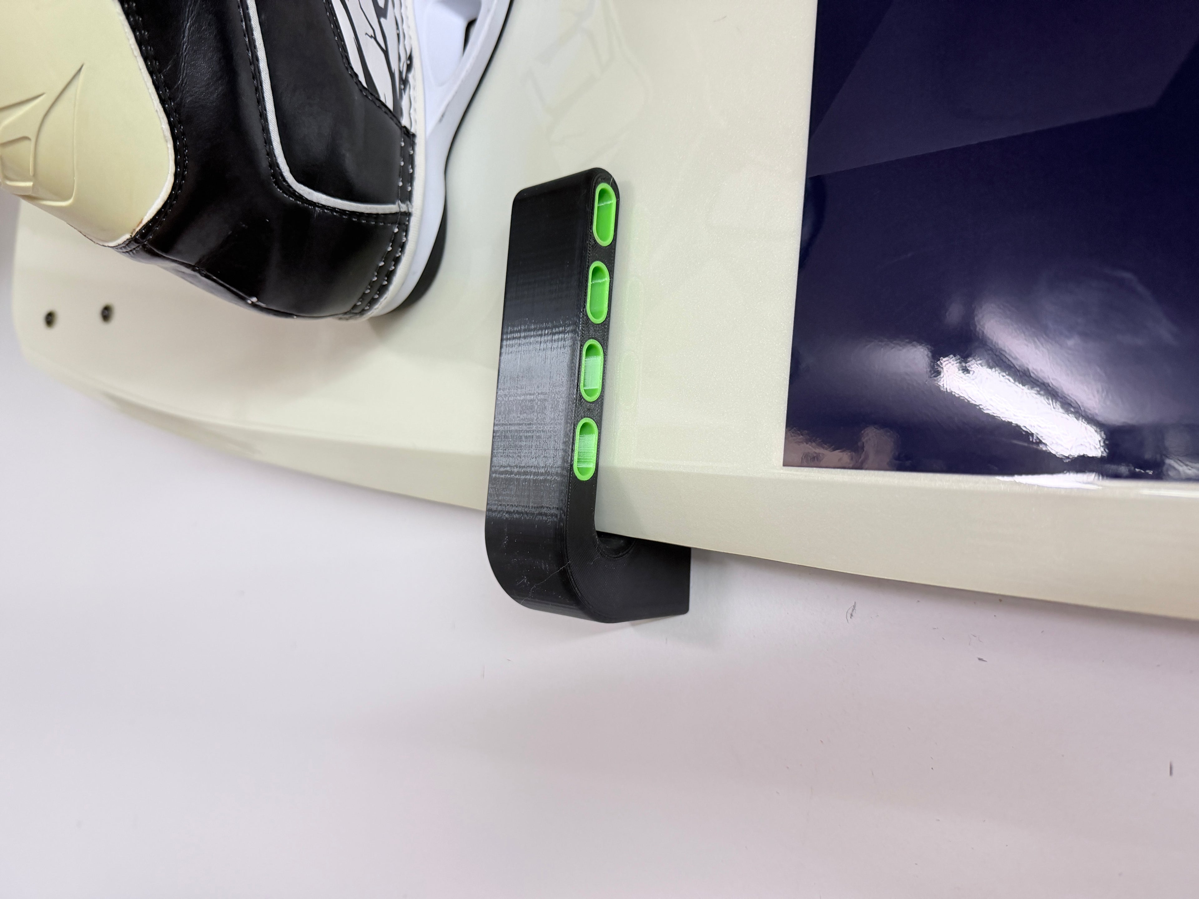 QCC3D-WBM - Wakeboard Mounting Kit with Wall Mounting Plate