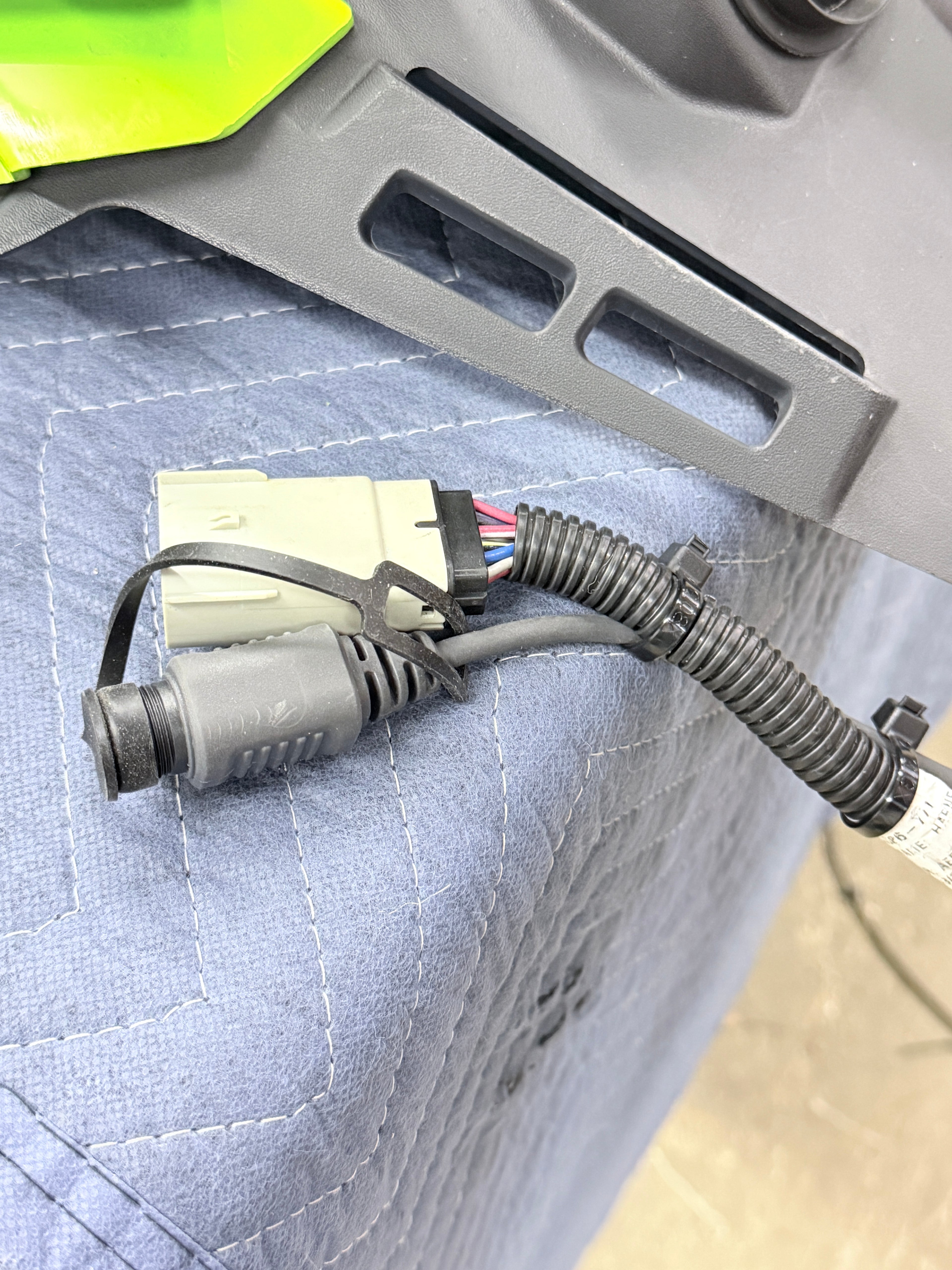 Arctic Cat’s Garmin Powered G8 (Base Model) w/ QCC3D’s Black Mounting Kit