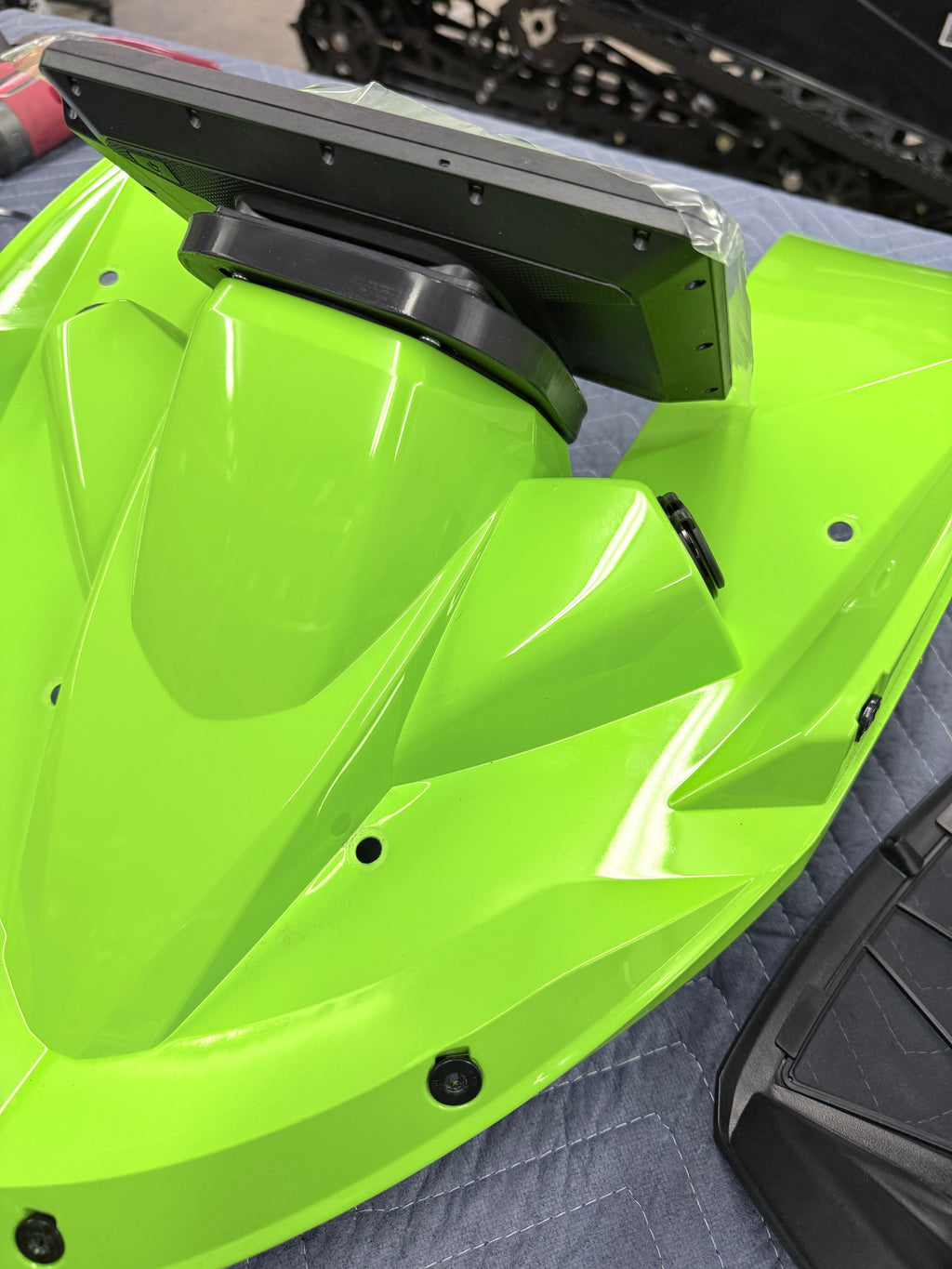 Arctic Cat Garmin Powered Base Model G8 Kit for Two & Four Stroke Snowmoiles ***New Interface Module Included*** (Part # QCC3D-G8B-4S2S)